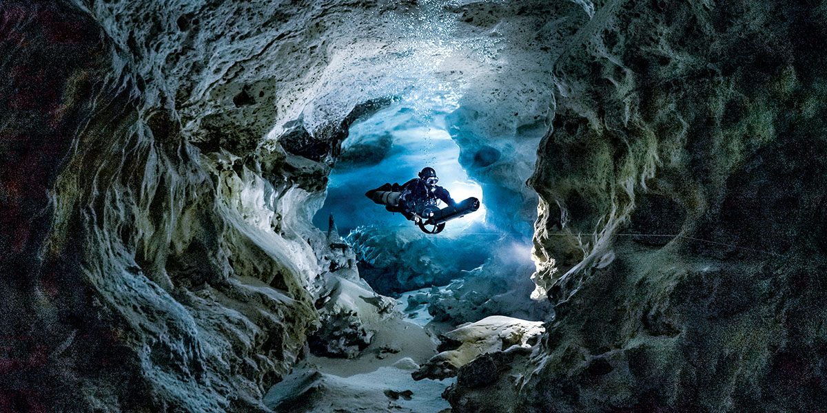 Photographing underwater caves in Mexico