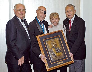 Stan Waterman menerima Penghargaan Hans Hass