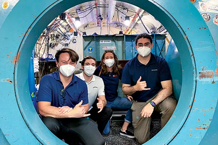DAN’s 2022 interns visit Duke’s Hyperbaric Chamber.